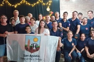 “Este evento no solo fue una celebración, sino también una reafirmación de la unión y el compromiso entre las instituciones y la comunidad, pilares fundamentales para seguir construyendo un futuro mejor en San Agustín”, comentó Osta.
Foto: Gentileza