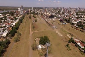 "La urbanización de este sector de la ciudad de Santa Fe constituye una oportunidad única para la creación de un nuevo tejido urbano", señaló en aquel momento el intendente. Crédito: Fernando Nicola