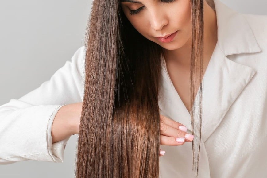 Cabello brillante y lacio con ingredientes 100% naturales.