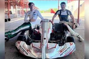 Colapinto compartió pista con el piloto Gabriel Gandulia y disfrutó del reencuentro con sus raíces deportivas. La actividad fue difundida por el sitio especializado Corazón de F1. Gentileza