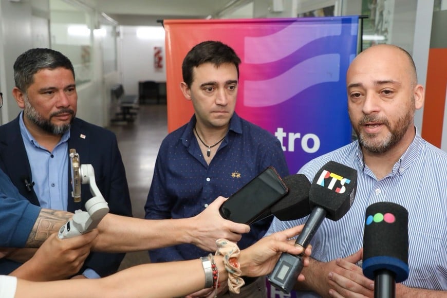 "La oficina surgió por la necesidad de brindar mejores servicios y de calidad a aquellos que vienen al Ministerio", dijo Sergio Basile. Crédito: Gentileza.