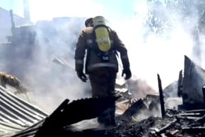 El incendio dejó pérdidas totales para la familia.