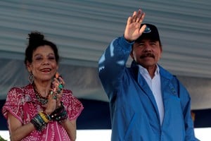 Daniel Ortega y Rosario Murillo en una imagen de archivo de Reuters.