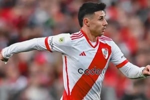 La salida de Bareiro no será sencilla debido a lo invertido por River para sacarlo de San Lorenzo,