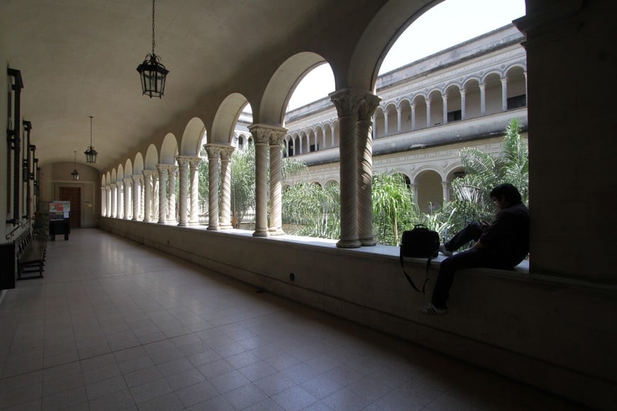 Derecho, Arquitectura y Ciencias Económicas son, junto a Medicina, las facultades con carreras tradicionales que siguen a la cabeza en número de aspirantes. Crédito: Mauricio Garín