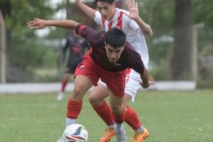 Unión y Colón, presentes. Los equipos tradicionales de Santa Fe le darán la jerarquía a un torneo que promete grandes y emocionantes partidos.