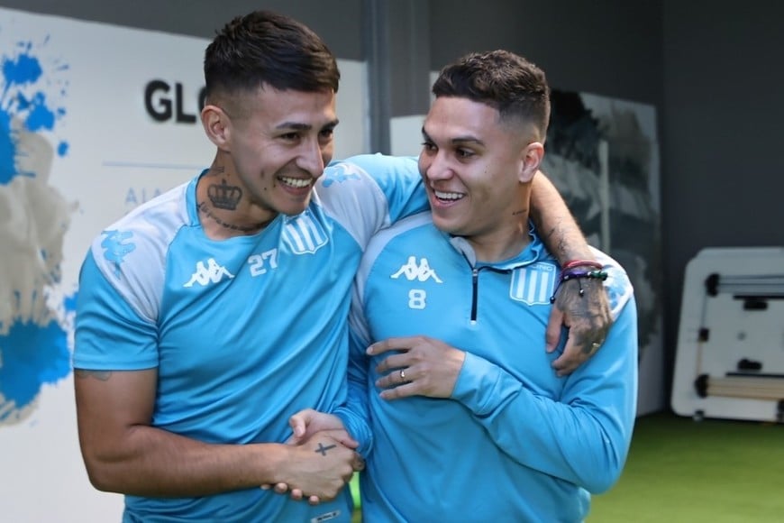 Así se mostró Juanfer en su primer día en el club del 2025. Créditos: Prensa Racing Club