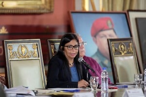 FILE PHOTO: National Constituent Assembly's President Delcy Rodriguez speaks during a session of the assembly at Palacio Federal Legislativo in Caracas, Venezuela August 5, 2017. REUTERS/Marco Bello/File Photo caracas venezuela Delcy Rodriguez presidenta de la asamblea constituyente nacional sesion nueva asamblea crisis economica y politica en el pais