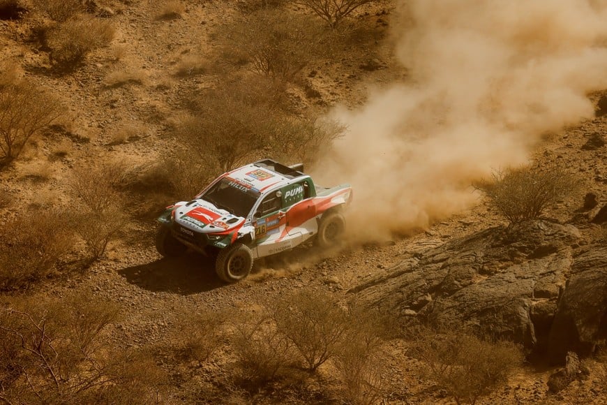 Rallying - Dakar Rally - Stage 3 - Bisha to Al Henakiyah - Saudi Arabia - January 7, 2025
Overdrive Racing's Juan Cruz Yacopini and Daniel Oliveras in action during stage 3 REUTERS/Maxim Shemetov