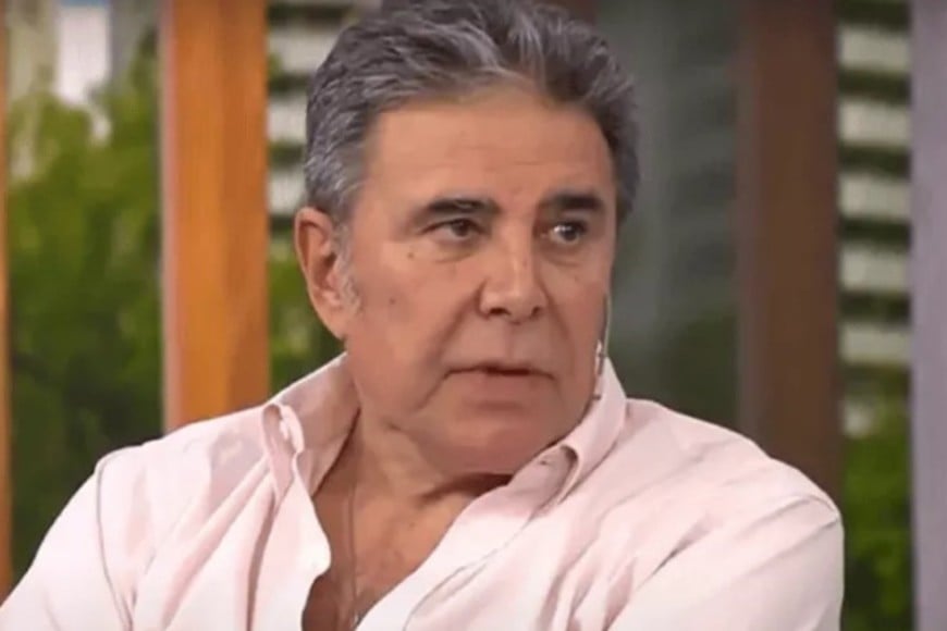 El actor tiene 77 años.