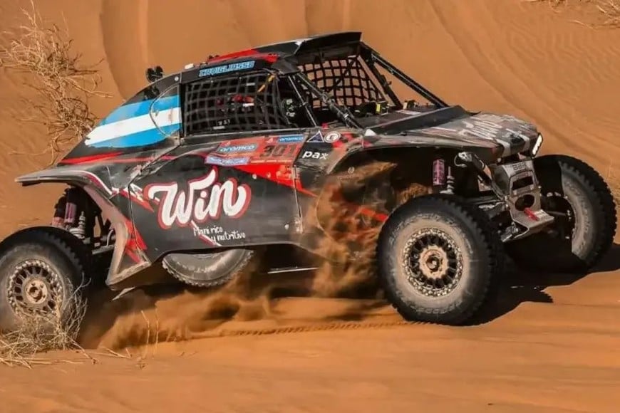 Desde hace dos días, Nicolás Cavigliasso firma como el número 1 en los especiales del Dakar. Hoy se impuso a Corbin Leaverton, por más de 3’05 y elevó a más de 25' su ventaja en la general.