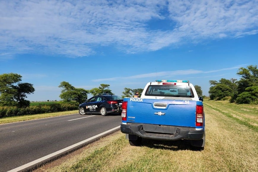 Hasta el momento permanece cortada la circulación en la ruta.