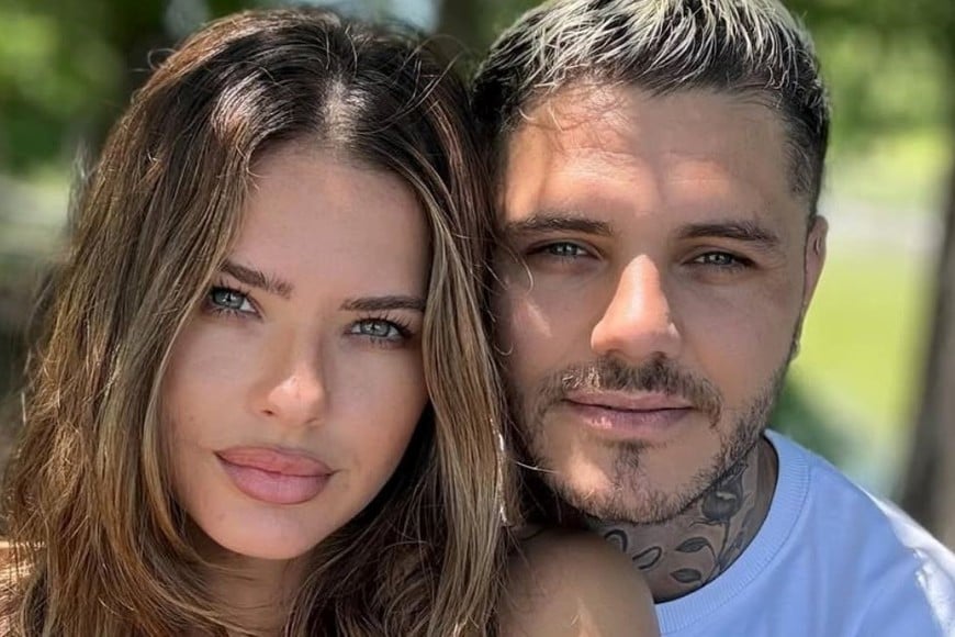 Mauro Icardi blanqueó su relación con la China Suárez en redes sociales.