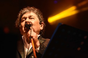 Cacho Deicas, cantante de Los Palmeras. Foto: Manuel Fabatía