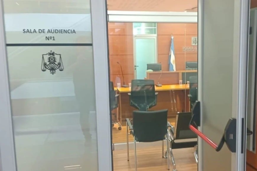 En la audiencia  se determinó otorgarle libertad bajo estrictas normas de conducta.