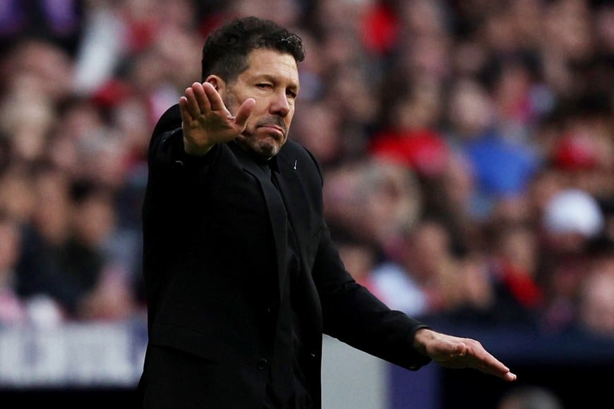 Soccer Football - LaLiga - Atletico Madrid v Osasuna - Metropolitano, Madrid, Spain - January 12, 2025
Atletico Madrid coach Diego Simeone reacts REUTERS/Violeta Santos Moura