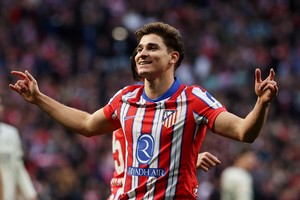 Soccer Football - LaLiga - Atletico Madrid v Osasuna - Metropolitano, Madrid, Spain - January 12, 2025
Atletico Madrid's Julian Alvarez celebrates scoring their first goal REUTERS/Violeta Santos Moura