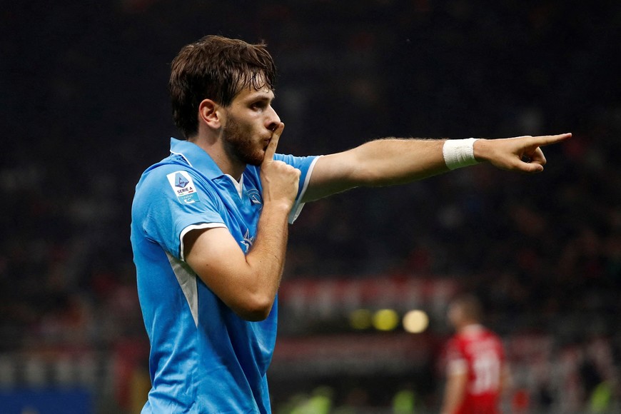 FILE PHOTO: Soccer Football - Serie A - AC Milan v Napoli - San Siro, Milan, Italy - October 29, 2024
Napoli's Khvicha Kvaratskhelia celebrates scoring their second goal REUTERS/Alessandro Garofalo/File Photo