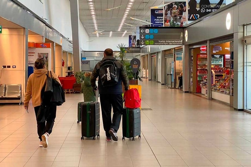 El aeropuerto del sur provincial podría sumar un destino a su cartera.