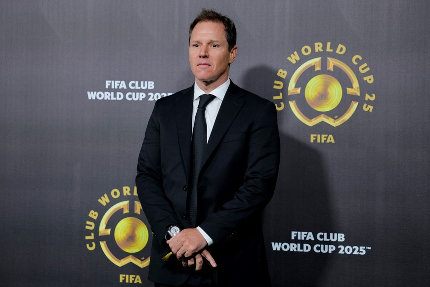 Soccer Football - Club World Cup - Draw - Miami, Florida, United States - December 5, 2024
River Plate president Jorge Brito poses as he arrives for the draw REUTERS/Brian Snyder