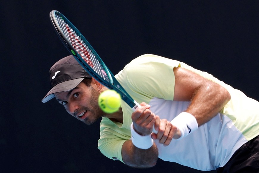 Tennis - Australian Open - Melbourne Park, Melbourne, Australia - January 16, 2025
Argentina's Facundo Diaz Acosta in action during his second round match against Argentina's Francisco Cerundolo REUTERS/Kim Kyung-Hoon