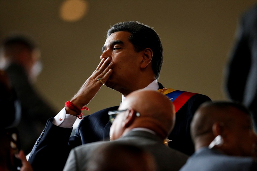 Venezuela's President Nicolas Maduro blows a kiss, on the day he delivers his annual address to the nation, just days after he was inaugurated for a third term, in Caracas, Venezuela January 15, 2025. REUTERS/Leonardo Fernandez Viloria