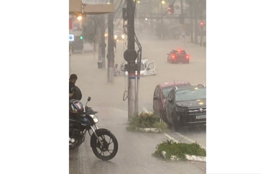 El pronóstico indica que las precipitaciones continuarán este viernes