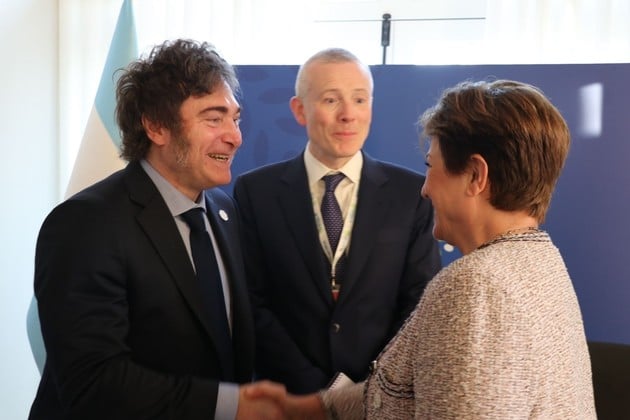 Javier Milei y Kristalina Georgieva, directora del FMI, durante la reunión del G7 en Italia el año pasado.