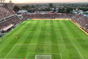 El imponente marco del estadio 15 de Abril en ocasión del último Unión-Boca, en marzo pasado. Foto: Fernando Nicola.