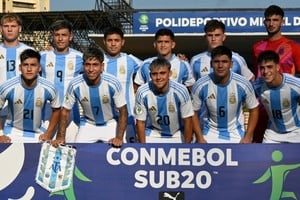 Argentina le ganó a Bolivia sobre el final y quedó cerca del hexagonal del Sudamericano Sub-20. Foto: AFA