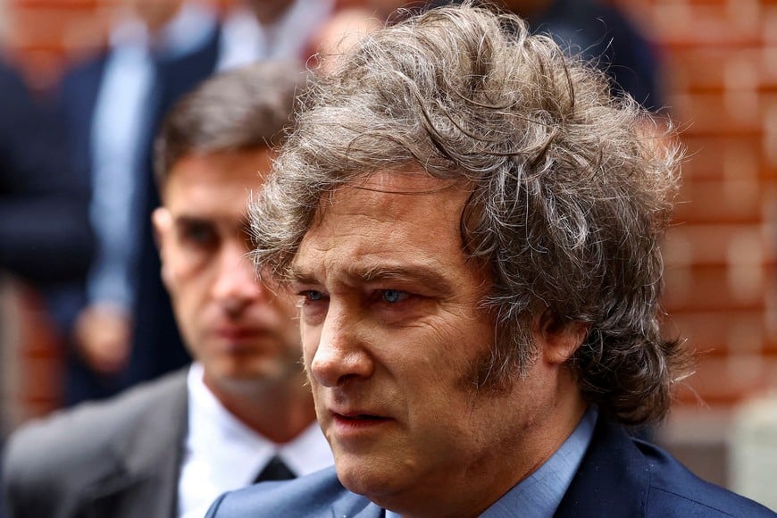 Argentine President Javier Milei leaves the Holocaust Museum after participating in a ceremony to commemorate International Holocaust Day, in Buenos Aires, Argentina January 27, 2025. REUTERS/Agustin Marcarian