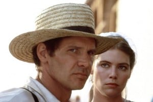 Harrison Ford interpreta a un detective que se tiene que internar en una comunidad amish. Foto: Paramount Pictures, Edward S. Feldman