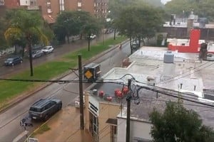 Las tormentas afectaron a varios vecinos de esa localidad del departamento Caseros.