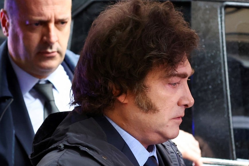 Argentine President Javier Milei arrives at the Holocaust Museum to participate in a ceremony to commemorate International Holocaust Day, in Buenos Aires, Argentina January 27, 2025. REUTERS/Agustin Marcarian