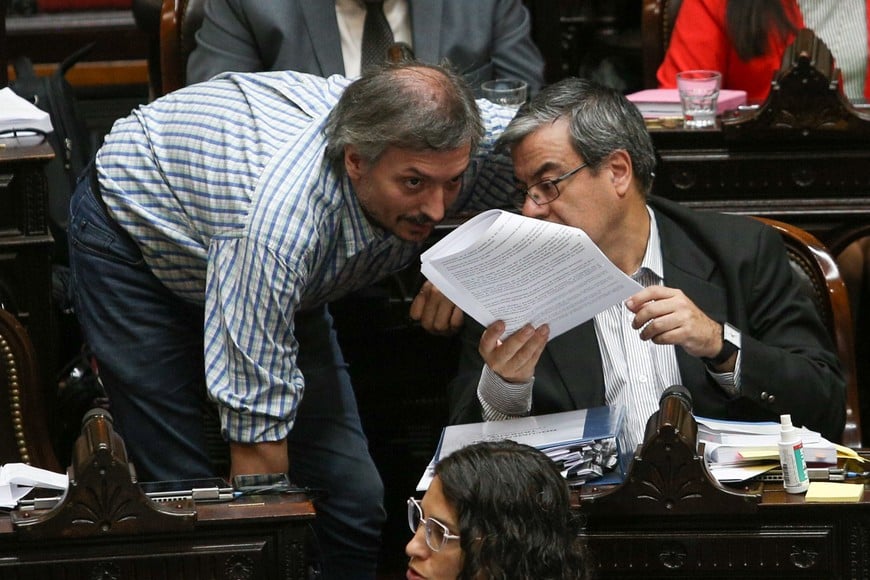 Entre votos negativos, positivos y abstenciones, el bloque de Unión por la Patria, que conduce Germán Martínez y es la principal oposición al gobierno en la Cámara baja, votó dividido la suspensión de las PASO. Habrá que ver qué pasa en el Senado. Archivo