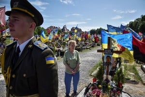 A tres años de la invasión rusa, un lector recuerda que se estima que la guerra en Ucrania ya ha causado un millón de muertes.