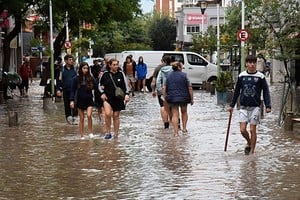 Hasta este lunes 10 se contabilizaban 16 muertos y 1450 personas evacuadas y autoevacuadas. 