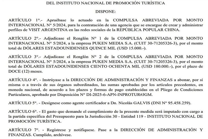 El documento de adjudicación no  especifica con claridad qué tipo de contenidos se publicarán. Fuente: NA