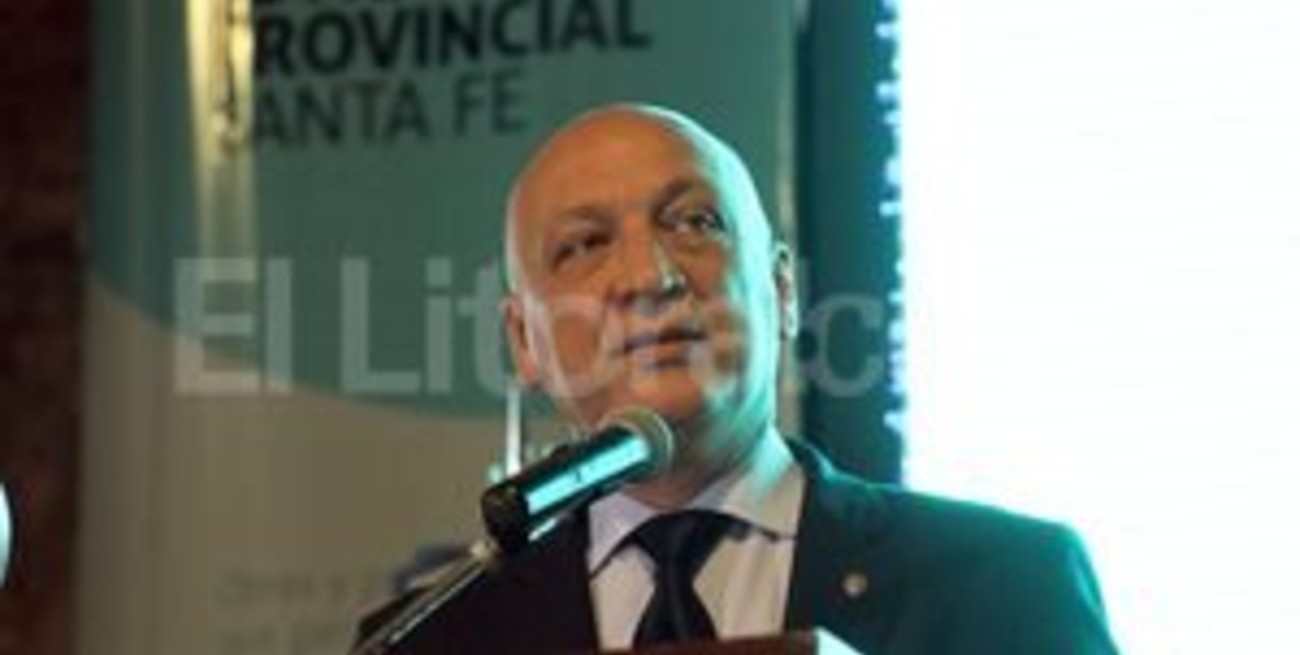 Bonfatti presentó el Plan Estratégico Provincial "Visión 2030" en Santa Fe