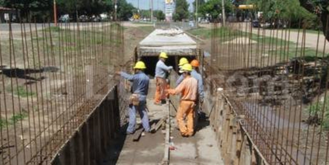 'Si se ajusta a derecho, mañana rescindo el contrato de la Ruta 1'