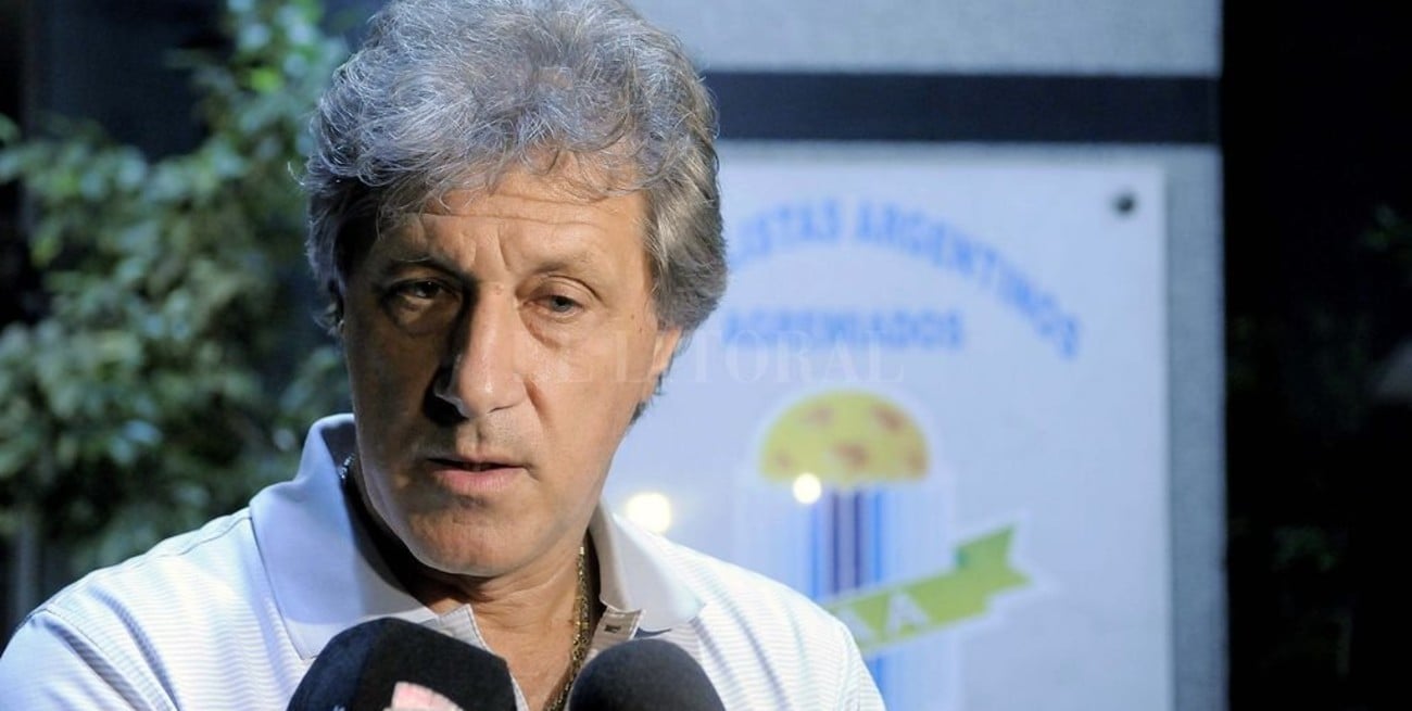  "Celebro que los futbolistas con dignidad hayan podido mantener este reclamo"