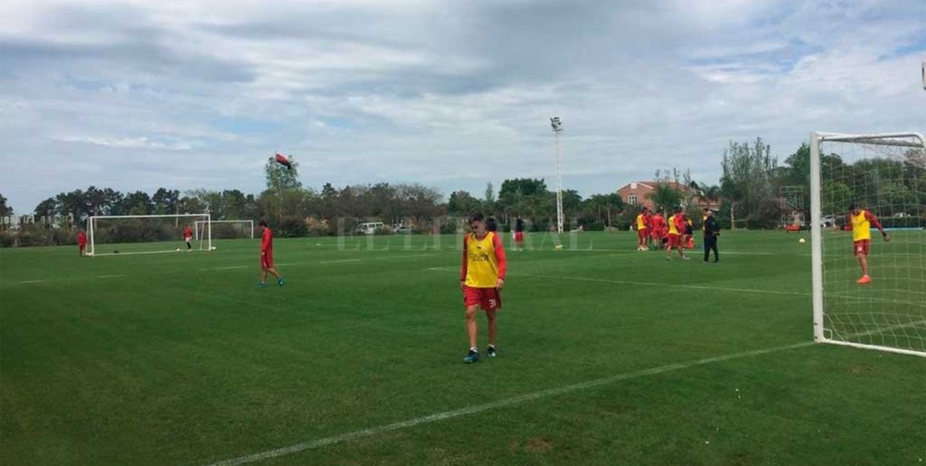 Colón tendría un cambio para visitar a Huracán