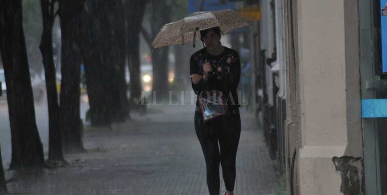 Renovaron el alerta por tormentas fuertes para Santa Fe