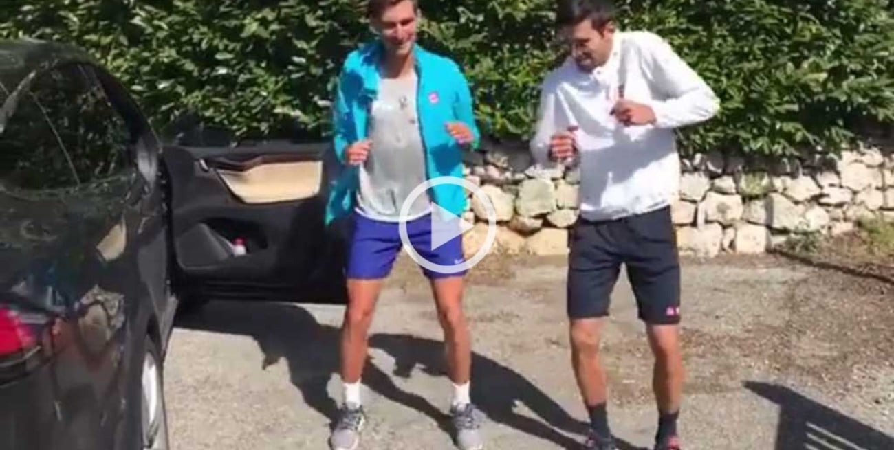 Djokovic baila "Despacito" y desafía a Del Potro