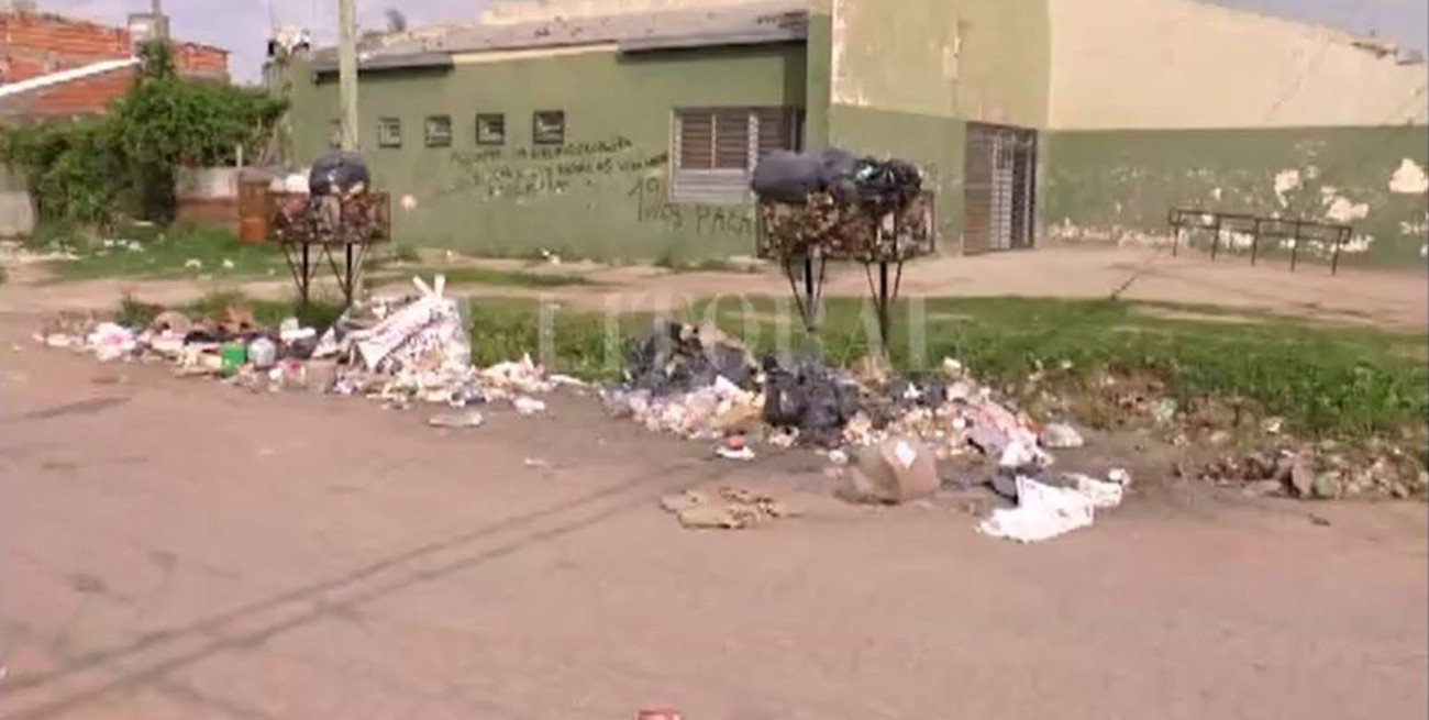 Villa Del Parque: Quejas de los vecinos por un minibasural 