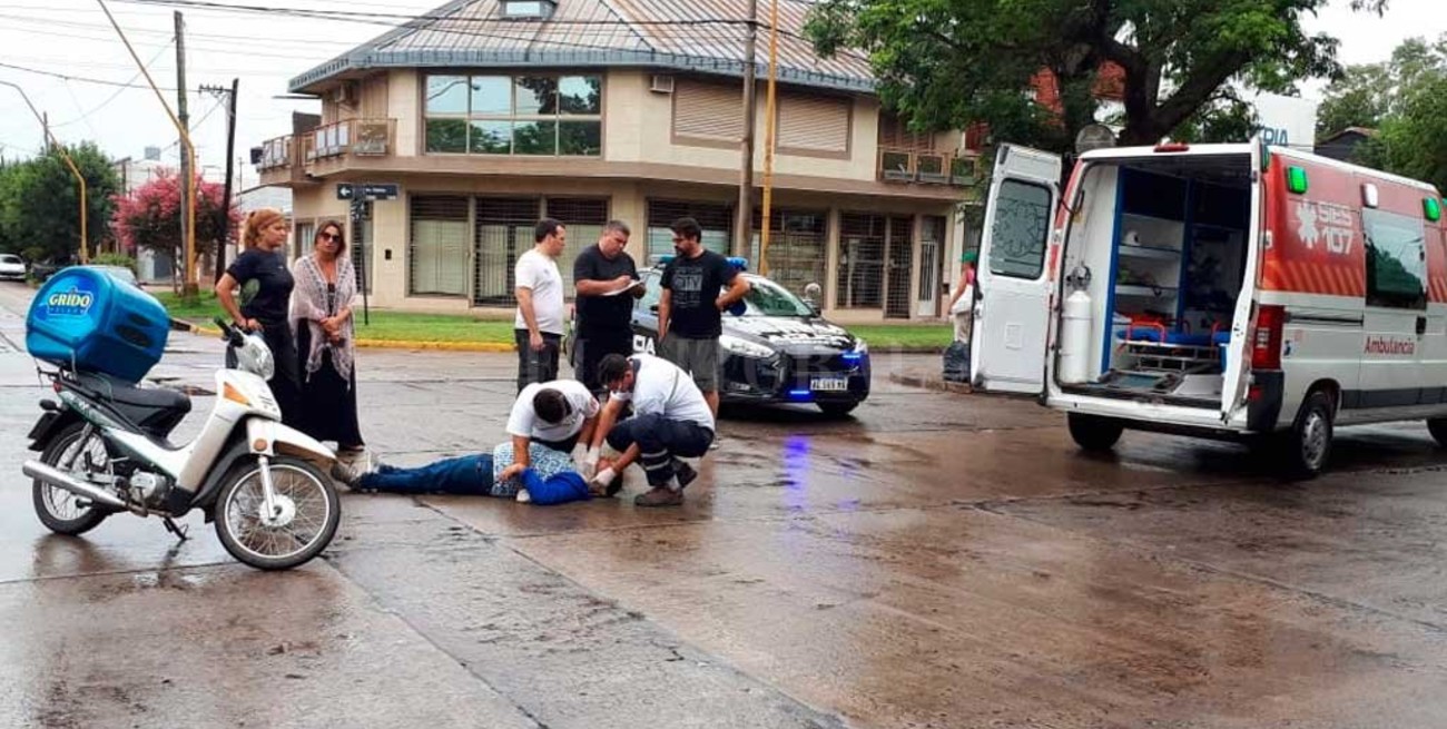 Motociclista lesionado tras choque en Av. Galicia