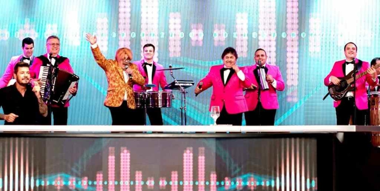 Video: Los Palmeras cerraron el "Especial Humor" de Showmatch  