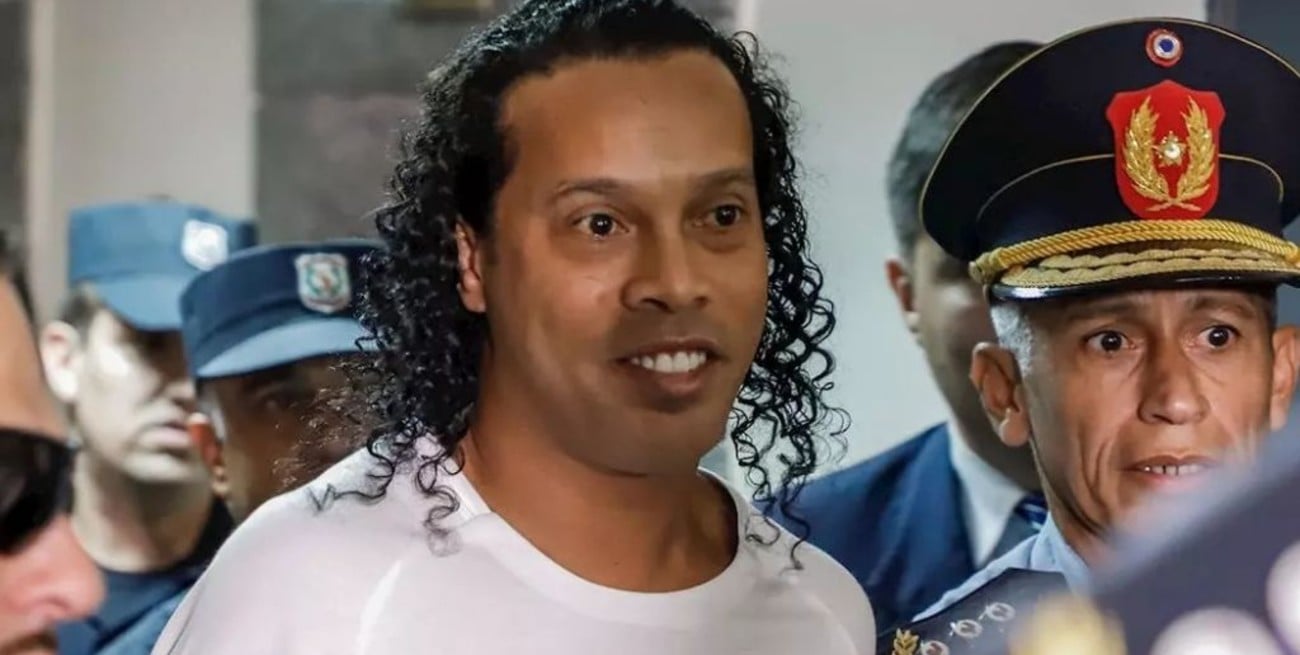 "Fue una experiencia realmente muy dura", admitió Ronaldinho sobre su estadía en prisión