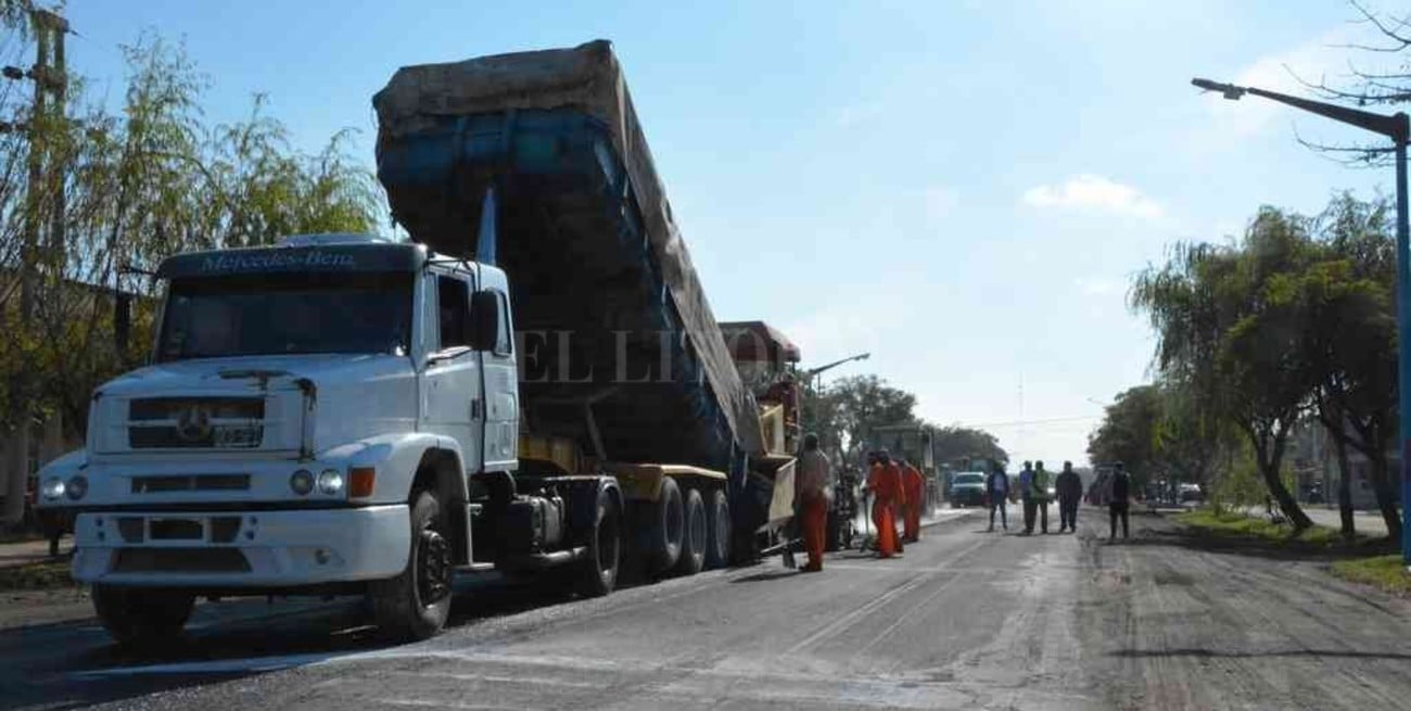 Continúan las obras sobre la ex Ruta Nacional Nº 11 en Recreo