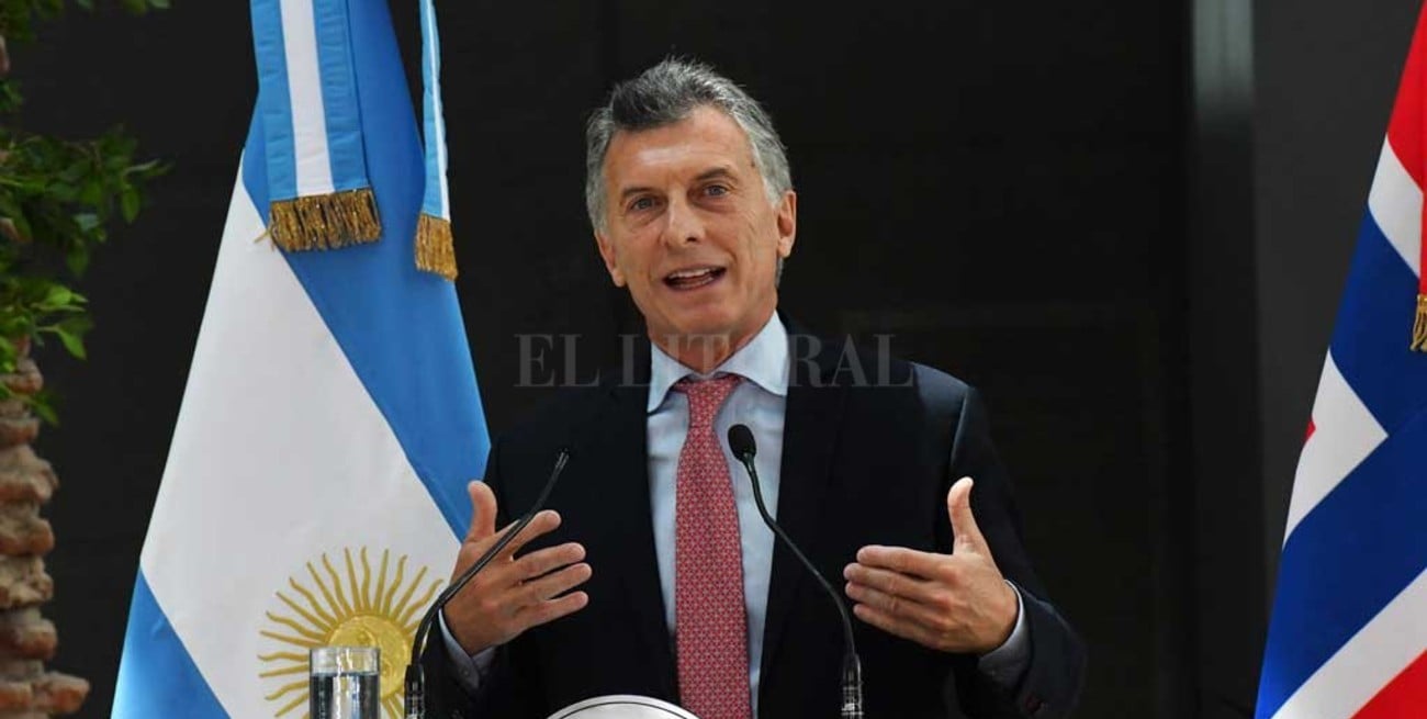 Macri encabeza el acto oficial por el Día Internacional de la Mujer 